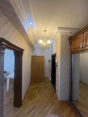 Mənzil kirayələyirəm: 2 otaqlı, 60 kv. m — 28