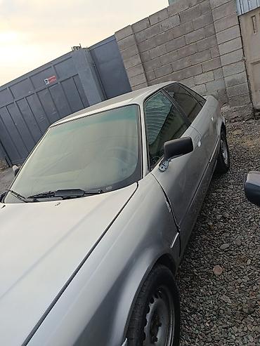 daewoo nubira2: Audi 80: 1993 г., 2 л, Механика, Бензин, Седан — 6