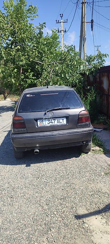 golf b4: Volkswagen Golf: 1992 г., 1.8 л, Механика, Бензин, Хэтчбэк — 4