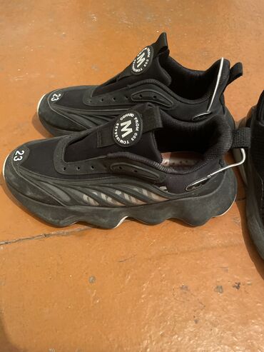 обувь global производитель: Кроссовки global 41/42 размер uni в отличном состоянии не порваны