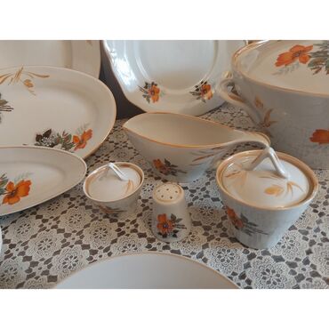 Digər qab-qacaq və mətbəx ləvazimatları: 🍽️ Qədimi porselen qab dəsti satılır! 🌸 🔸 Mənşə: Rusiya — 5