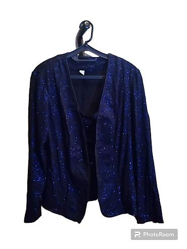 Аксессуары для шитья: Корейская и китайская ткань рулонами продаются в ярдах. Кадре в паре — 1