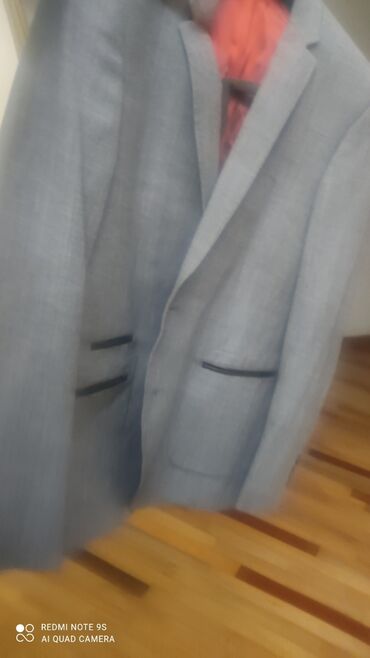 Kostyumlar: Italiya kostumlar,cox az geynilib, ucuz satilir,46-50 razmer — 24