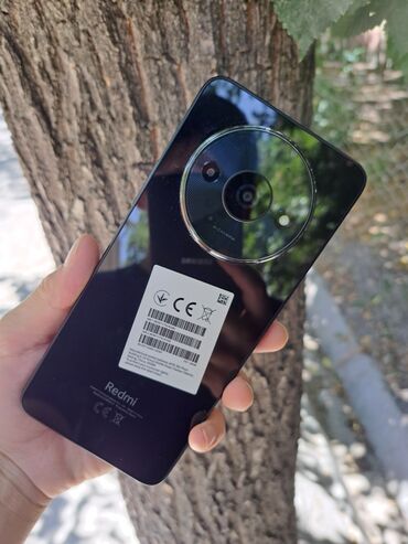телефон дешовые: Redmi, Redmi A3, Колдонулган, 128 ГБ, түсү - Кара, 1 SIM, 2 SIM