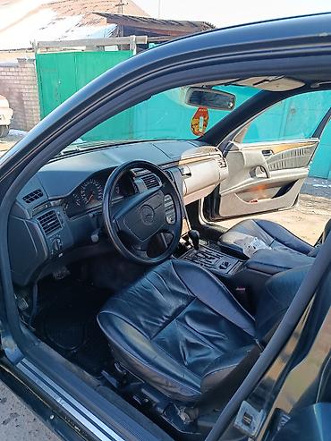 Mercedes-Benz: Mercedes-Benz E-Class: 1998 г., 3.2 л, Автомат, Седан — 6