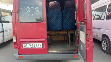 ищу машину в аренду под такси: Пассажирский микроавтобус (класс Mercedes Sprinter), красный, высокая