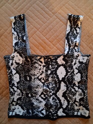 Futbolka və maykalar: Butun croplar 3 azn tek tek satılmır 🫶 - Açıq çəhrayı qısa top — 7