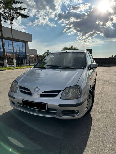 полик на рекс: Nissan Almera Tino: 2004 г., 1.8 л, Механика, Бензин, Универсал