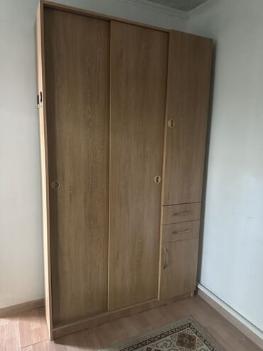 продам дом дешево срочно бишкек: 25 м², 2 комнаты, Парковка, Забор, огорожен
