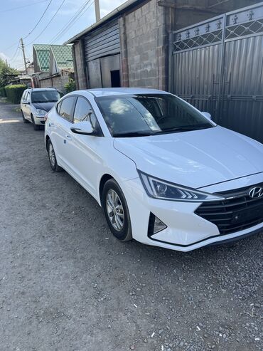 авто из кореи в наличии в бишкеке: Hyundai Avante: 2019 г., 1.6 л, Типтроник, Газ, Седан