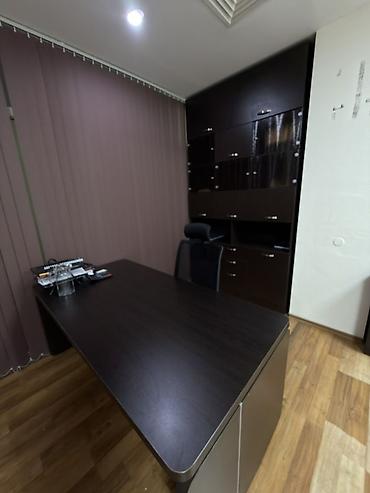 Коммерческая недвижимость: Сдаю Офисный кабинет: 22 м², В бизнес центре, С ремонтом — 6