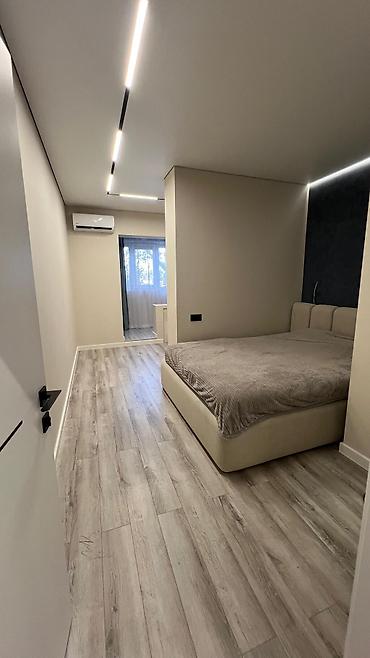 3 комнаты, 82 м², 6 мкр 106 серия улучшенная, 4 этаж, Косметический ремонт