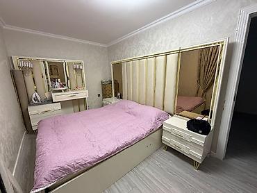 Спальные гарнитуры: Yataq dəsti 1600 Azn satılır.Matras verilir. Taxt bazalıdır. Soft — 5