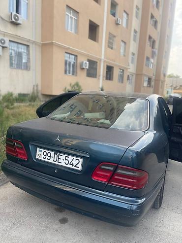 mersedes mostu: Mercedes-Benz E 200: 2 l | 1999 il Sedan — 2