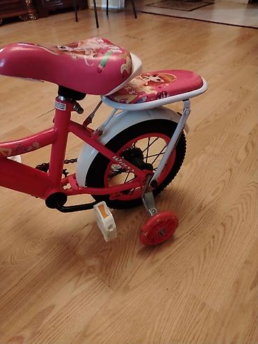 velosiped sidenya: İşlənmiş Dörd təkərli Uşaq velosipedi Stels, 12", sürətlərin sayı: 7, Ünvandan götürmə — 2