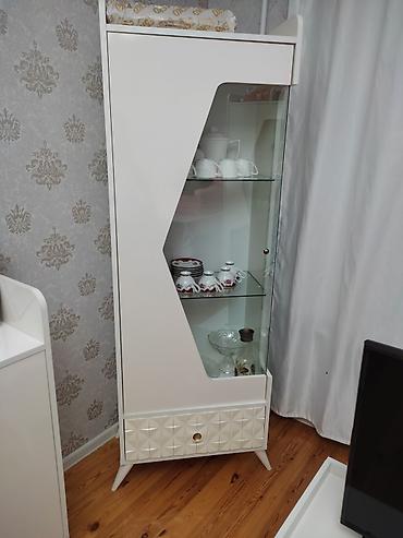 Yeni, Kredit yoxdur