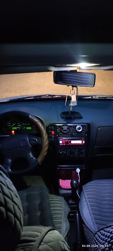 sprinter 2 2: Volkswagen Caddy: 2002 г., 1.9 л, Механика, Дизель, Фургон — 9