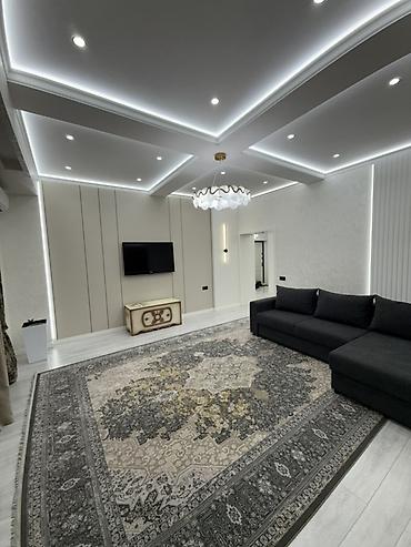 Унитазы: Современный санузел с отделкой под мрамор. - Подвесной унитаз с — 11