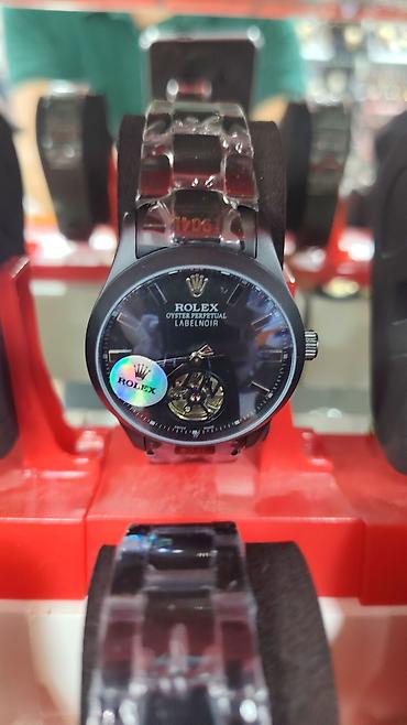 3d saat: Məhsul: Kvars mexanizmlə işləyən analoq qol saatları (Oyster Perpetual — 4