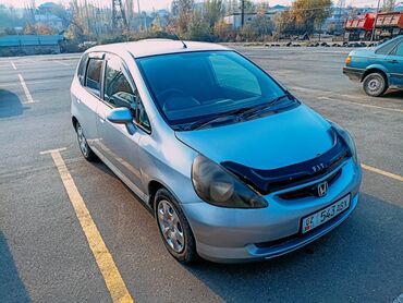 машина гольф 2: Honda Fit: 2003 г., 1.3 л, Бензин, Хэтчбэк