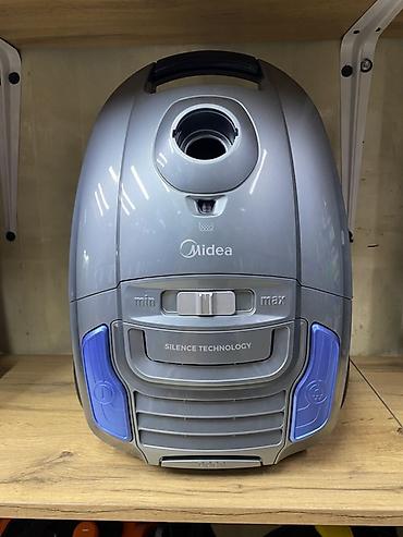 Пылесос Midea MKZC400 - Тип: бытовой пылесос с мешком для пыли -