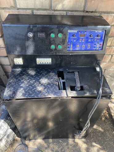 оборудование для химчистки авто: Стенд для проверки генераторов 12-24V. Все на электроприводах (зажим