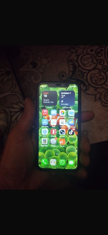 Apple iPhone: IPhone 11, 64 GB, Qara — 8