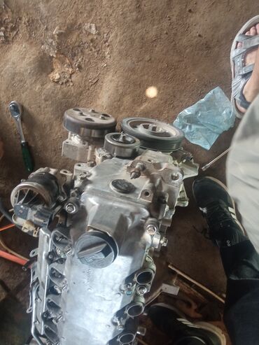 такта гая: Бензиновый мотор Honda 2002 г., 1.3 л