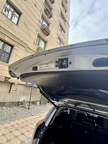 Toyota: Toyota RAV4: 2017 г., 2.5 л, Вариатор, Гибрид, Кроссовер — 7