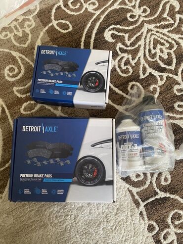 Soyutma və qızdırma sistemləri: Ön, Premium Brake Pads (Carbon-Fiber Ceramic Pads)