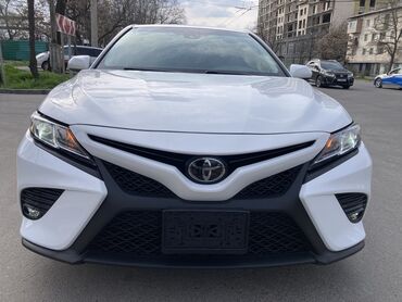 legko avarijnoe avto: Toyota Camry: 2018 г., 2.5 л, Автомат, Бензин, Седан