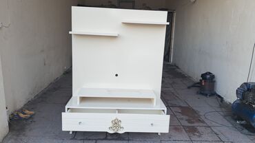 стеклянные полки на стену: Düz TV altlığı, Polkalı, Laminat