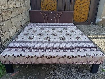 Çarpayılar: Təzə çarpayılar. 1 nəfərlik çarpayılar 60manat. 2 nəfərlik taxt — 17