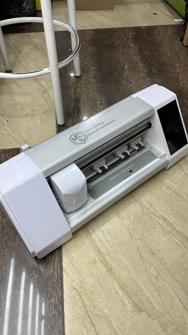 карманный принтер: Плоттер - устройства для изготовление защитной пленки на телефоны