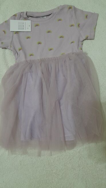 бальное платье детское: Продаю новые детские платье, футболки, комплект, шорты. От 2 до 6 лет