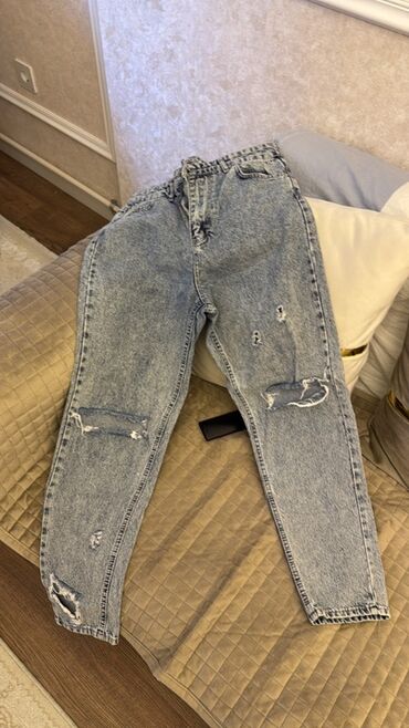 Ətəklər: Cinslər, Bershka, M (EU 38), rəng - Göy