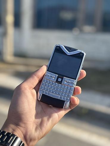 hope 8800: Vertu Constellation Quest, rəng - Gümüşü, Düyməli — 1