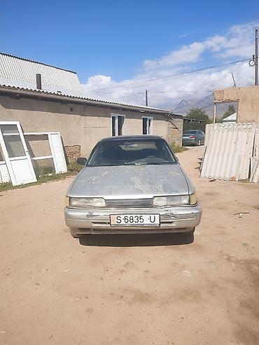 аквабласт бишкек: Mazda 626: 1989 г., 2 л, Кол менен иштөөчү, Бензин, Седан — 1