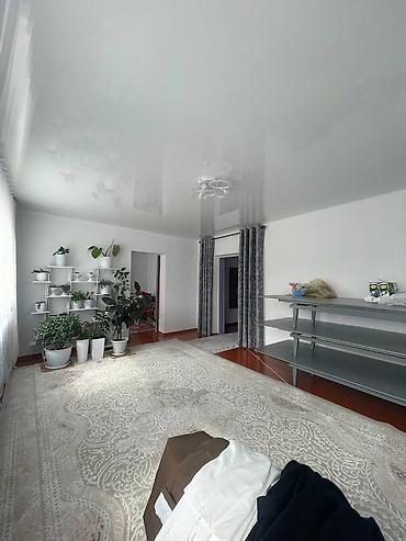🏡 Эки кабаттуу үй сатылат! Үйдө жашоого ыңгайлуу шарттар түзүлгөн at lalafo.kg 🏡 Эки кабаттуу үй сатылат! Үйдө жашоого ыңгайлуу шарттар түзүлгөн
