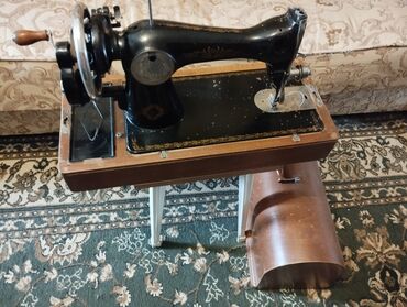 ремонт стиральных машин на дому: Швейная машина Bernina, Б/у,Механическая, Самовывоз