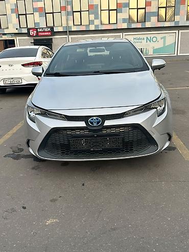 гибриды машины: Toyota Levin: 2020 г., 1.8 л, Автомат, Гибрид, Седан — 1