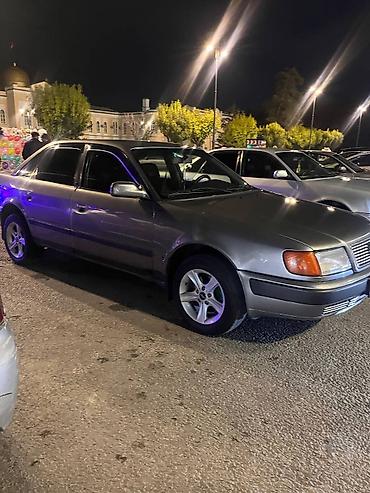 ауди с4 салон: Audi S4: 1993 г., 2 л, Механика, Бензин, Седан — 9
