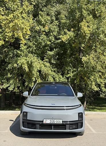 скупка резина: Lixiang L7: 2025 г., 1.5 л, Автомат, Гибрид, Кроссовер — 2