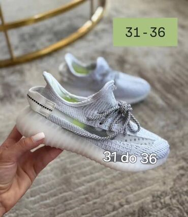 helanke l: Adidas
31 do 36
3600