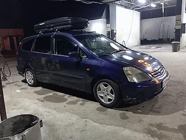 Унаа сатуу: Honda Stream: 2001 г., 2 л, Кол менен иштөөчү, Бензин, Вэн/Минивэн — 3