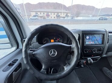 Mercedes-Benz: Mercedes-Benz Спринтер: 2012 г., 2.2 л, Механика, Дизель, Бус — 12
