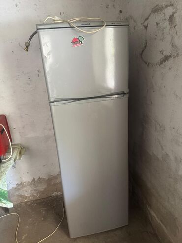 Çaydanlar: 2 qapılı Snaige Soyuducu Satılır