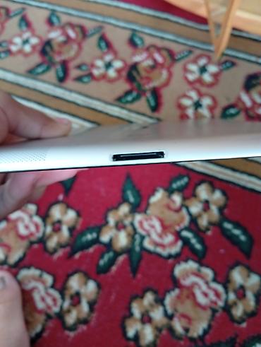 Планшет, Apple, память 16 ГБ, 9" - 10", Wi-Fi, Б/у, Классический цвет - Серебристый