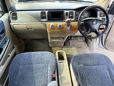 Honda: Honda Stepwgn: 2002 г., Бензин — 3