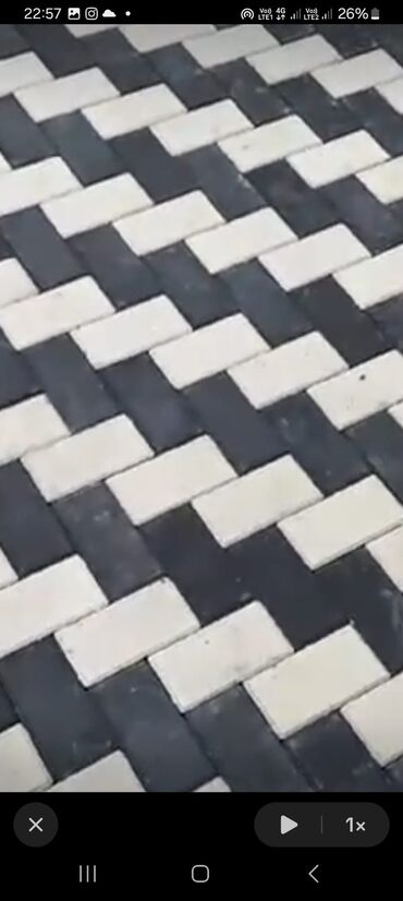 Ağlay: Aglay Ve Tamet Daşlarinin Satişi Bir Başa Sexde — 28